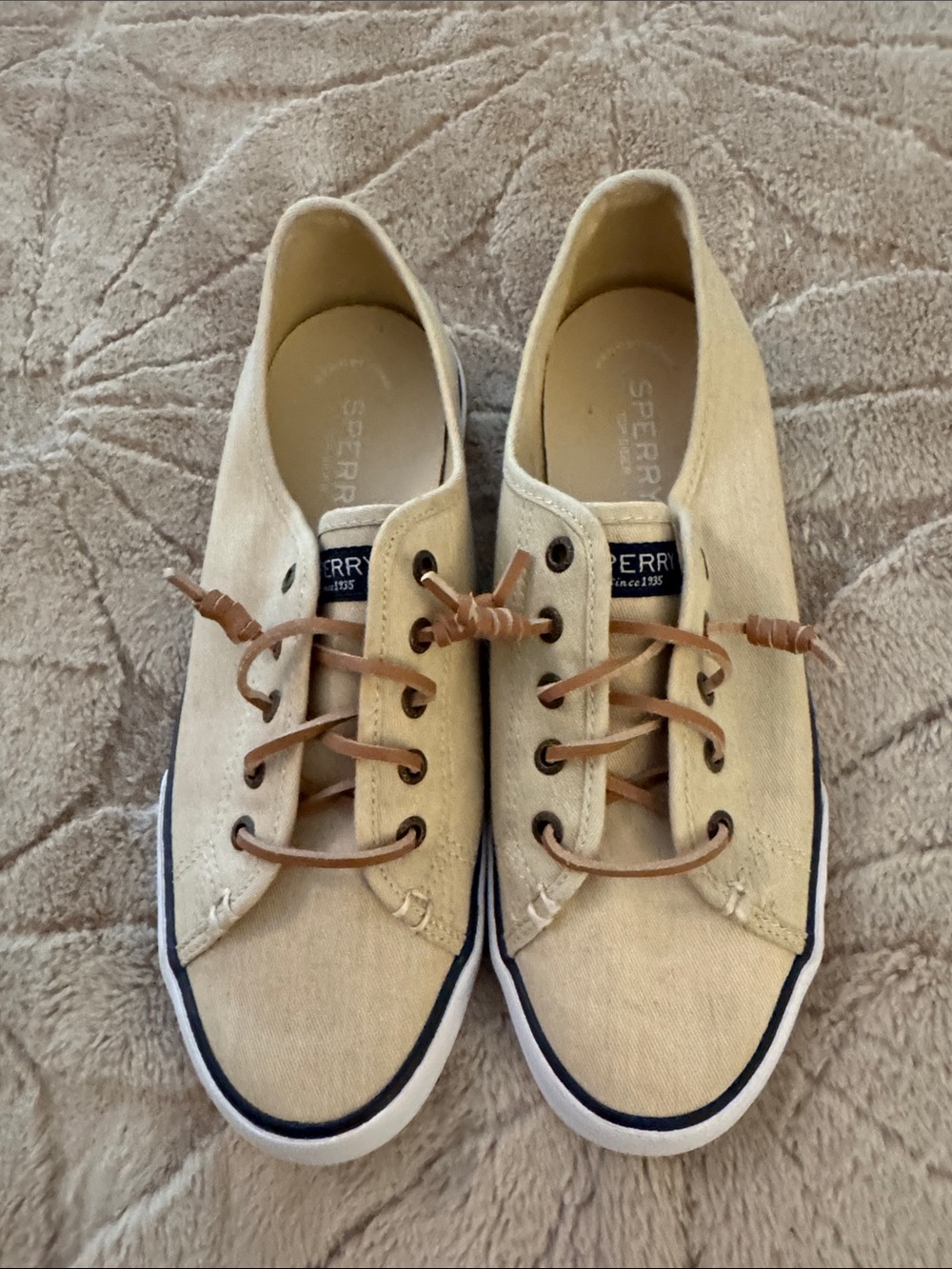 Sperry Beige Canvas Low-Top Sneakers with Navy Trim